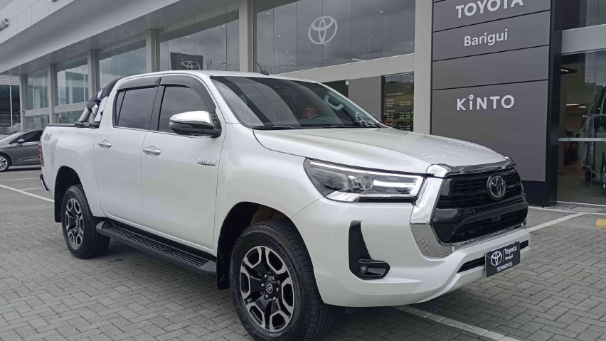 toyota hilux 2.8 d-4d turbo diesel cd srx 4x4 automatico 4p 2024