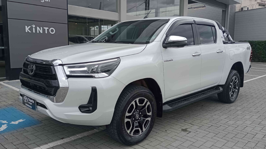 toyota hilux 2.8 d-4d turbo diesel cd srx 4x4 automatico 4p 20242