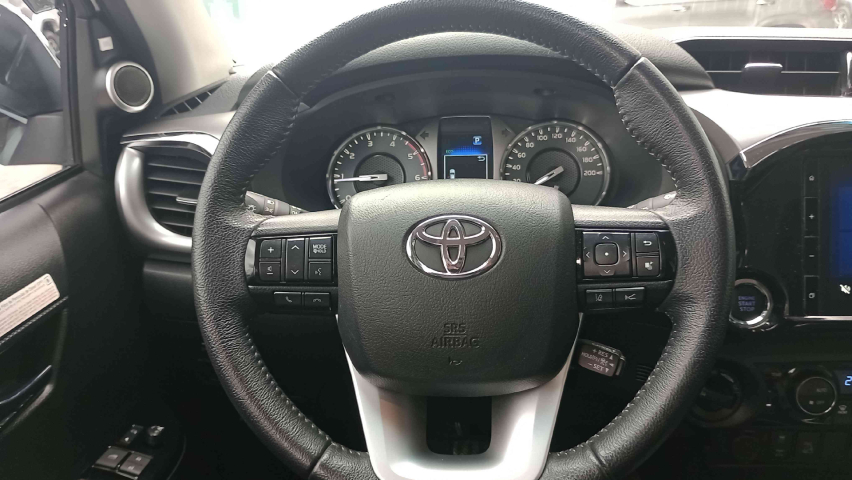 toyota hilux 2.8 d-4d turbo diesel cd srx 4x4 automatico 4p 202415