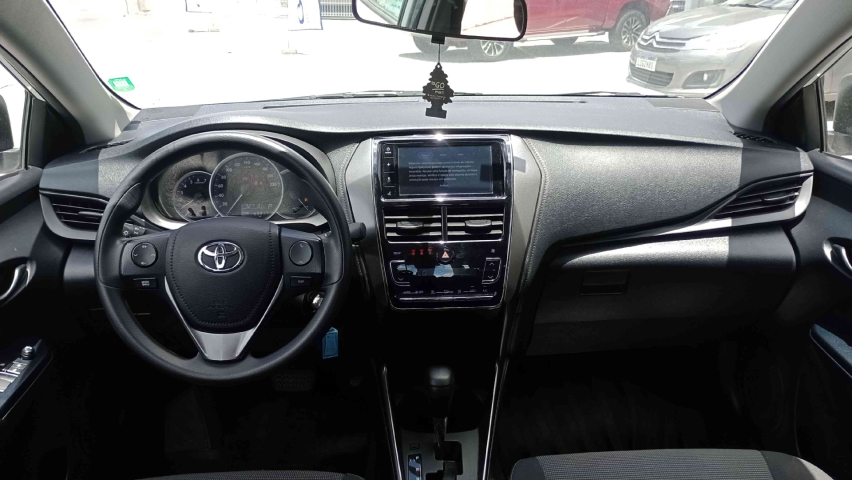 toyota yaris 1.5 16v flex sedan xl multidrive 4p automatico 202412