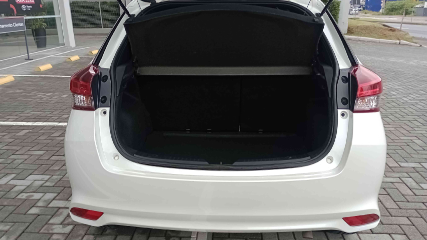 toyota yaris 1.5 16v flex xls multidrive 4p automatico 20199