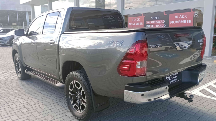 toyota hilux 2.8 d-4d turbo diesel cd srv 4x4 automatico 4p 20225