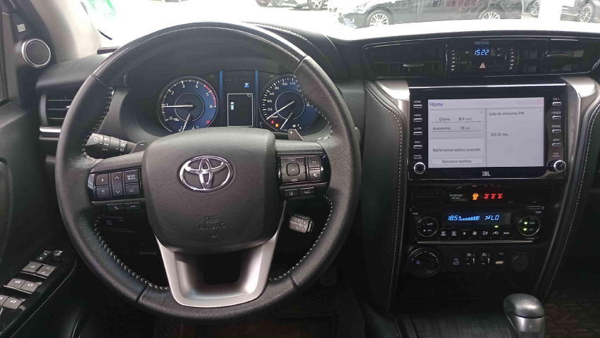 toyota hilux sw4 2.8 d-4d turbo diesel srx 4x4 automatico 4p 202313