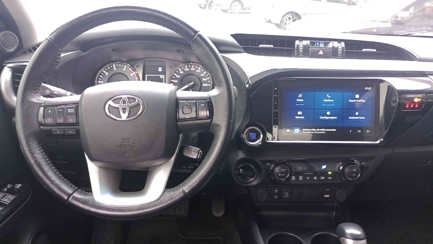 toyota hilux 2.8 d-4d turbo diesel cd srv 4x4 automatico 4p 202413