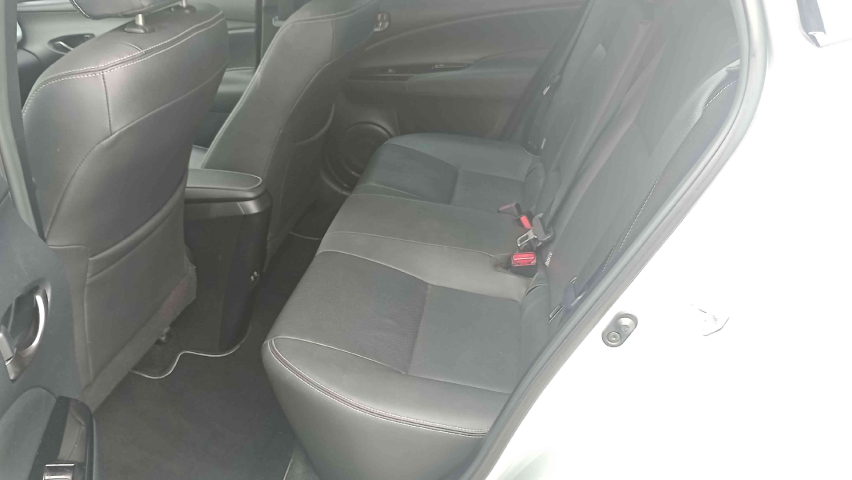 toyota yaris 1.5 16v flex xls connect multidrive 4p automatico 202312