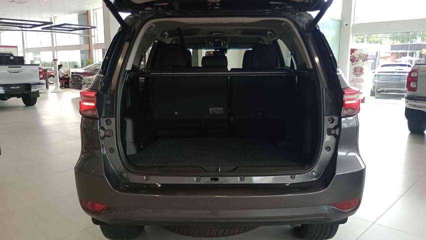 toyota hilux sw4 2.8 d-4d turbo diesel srx 4x4 automatico 4p 202210