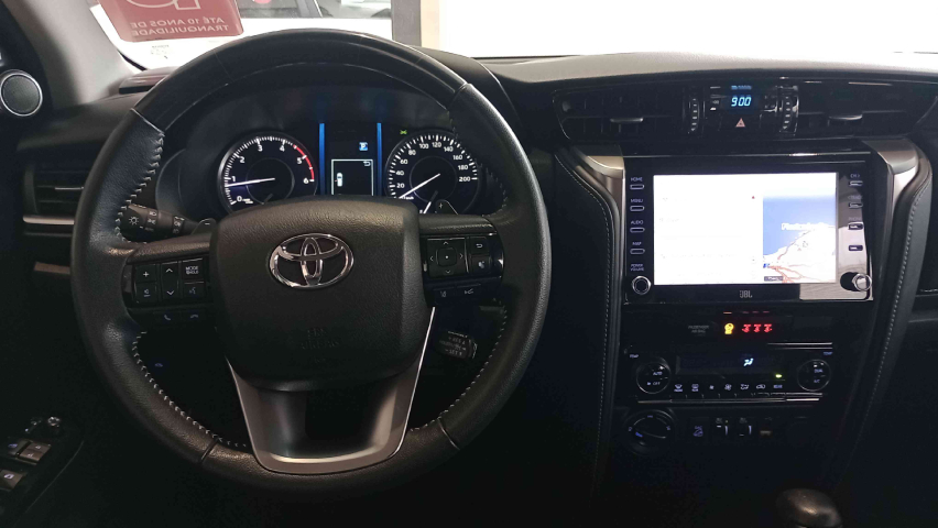 toyota hilux sw4 2.8 d-4d turbo diesel srx 4x4 automatico 4p 202214