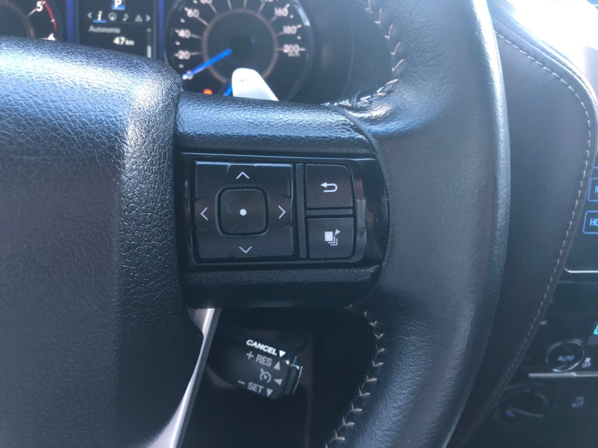 toyota hilux sw4 2.8 srx 4x4 16v turbo intercooler diesel 4p automatico 5p 20176