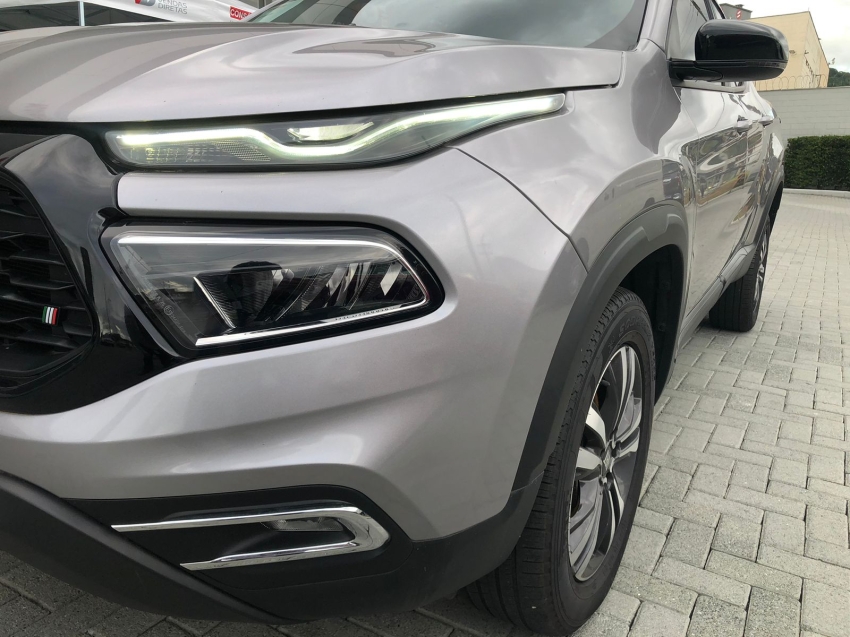 fiat toro 1.3 turbo 270 flex freedom at6 4p automatico 20249