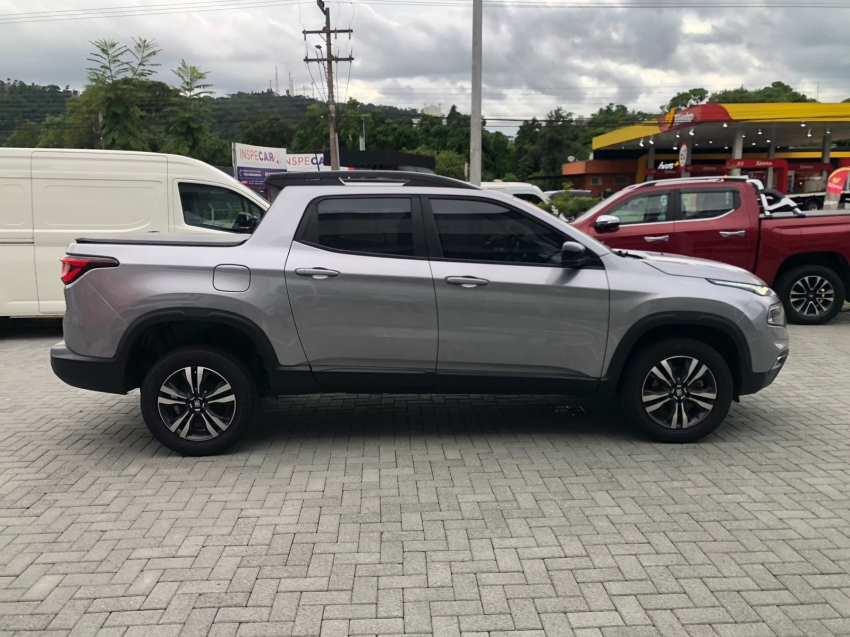 fiat toro 1.3 turbo 270 flex freedom at6 4p automatico 20244