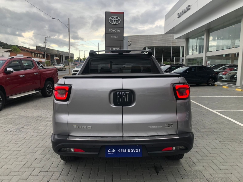 fiat toro 1.3 turbo 270 flex freedom at6 4p automatico 20243