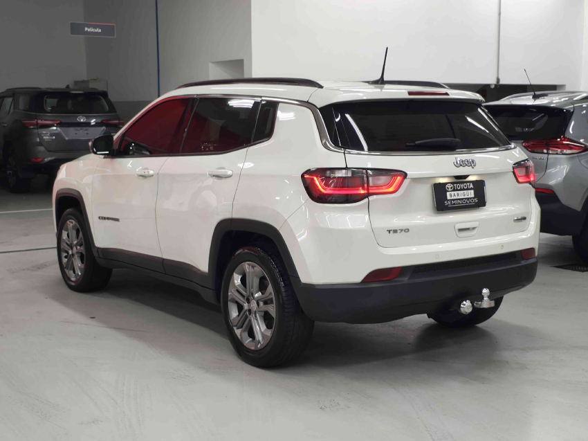 jeep compass 1.3 t270 turbo flex longitude at6 4p automatico 20233