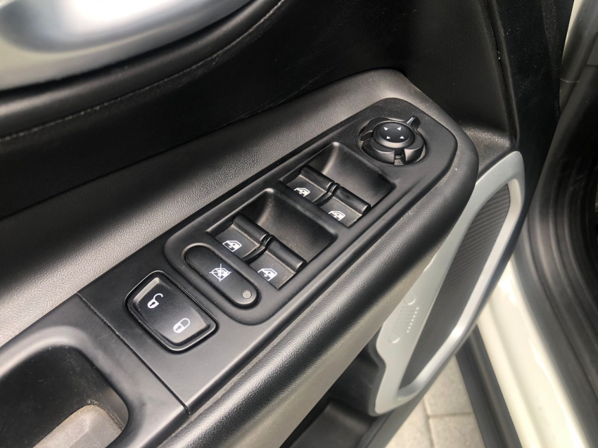 renegade longitude 4x4 2.0 at16