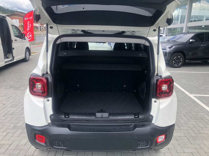 renegade longitude 4x4 2.0 at18