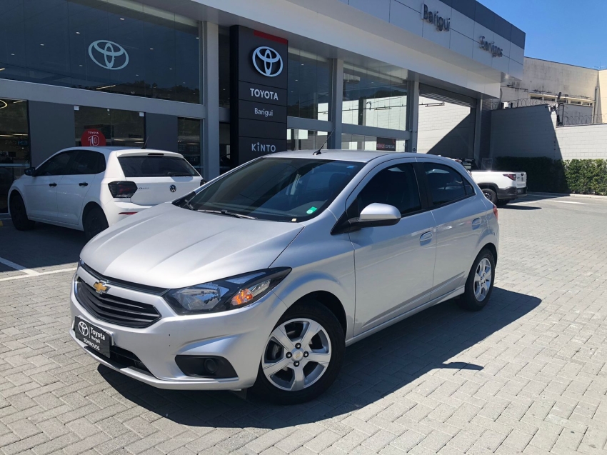 onix lt 1.4 automatico - baixa km