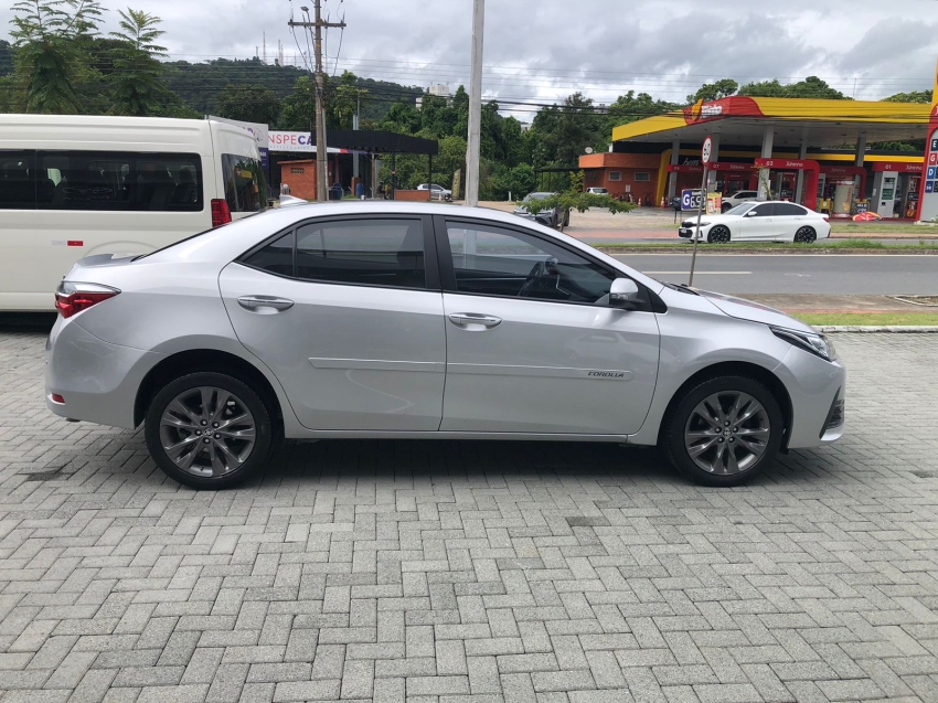 corolla xei 2.0 aut. = 2019/20195