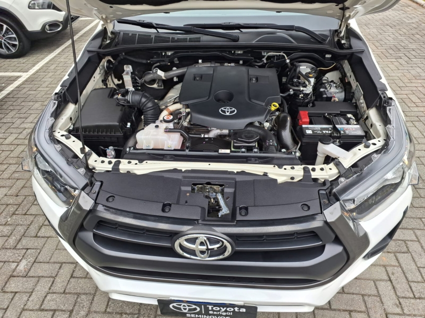 toyota hilux sr 4x4 2.8 tb at diesel automatico 2023/2411
