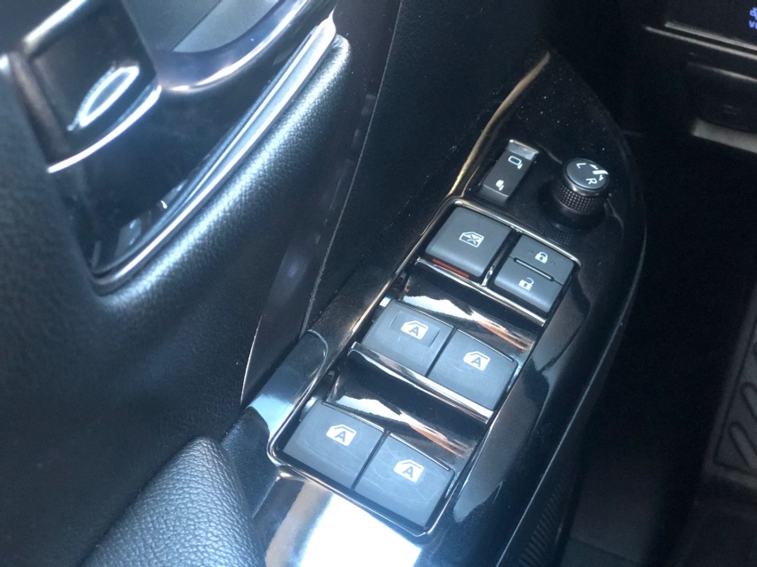 hilux sw4 srx 2.8l - 5 lugares9