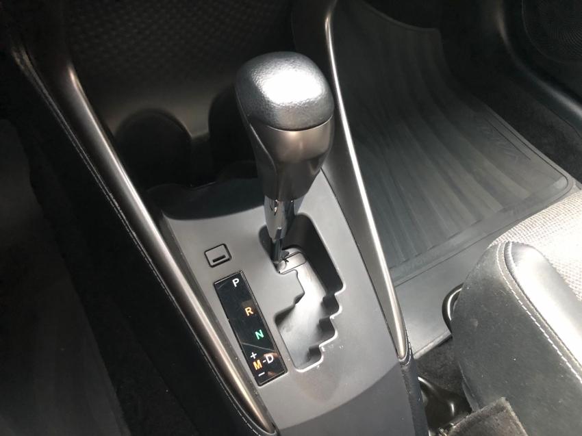 yaris hatch xs 1.5 - garantia de fabrica12