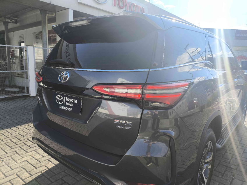 toyota hilux sw4 2.8 d-4d turbo diesel srx platinum 7l 4x4 automatico 4p 20258