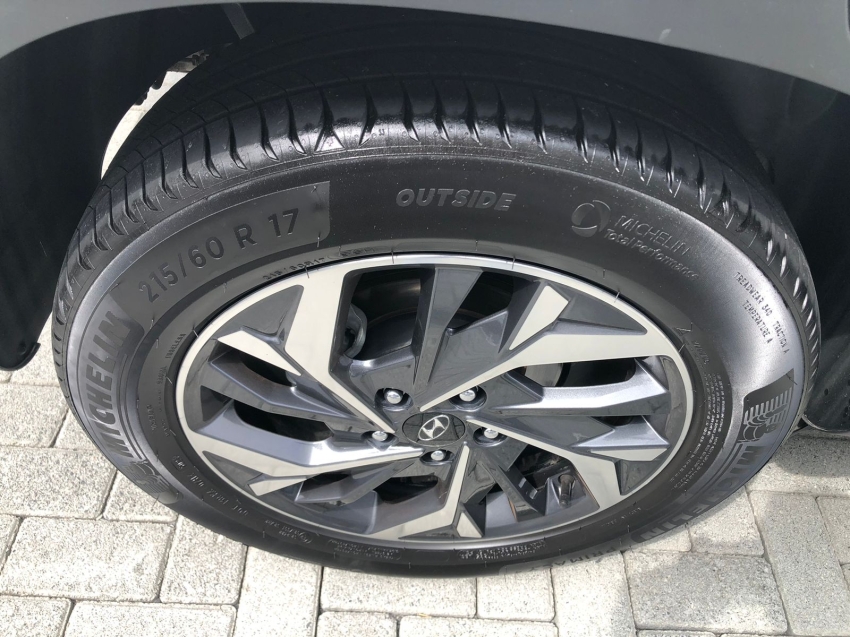 creta limited 1.0 tb - automatica11