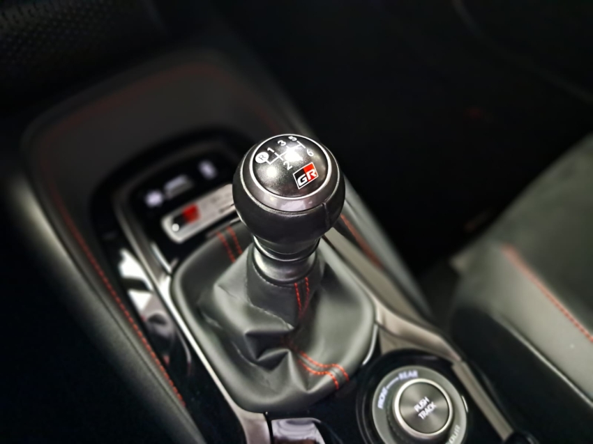 toyota gr corolla 1.6 turbo gasolina core gr-four manual 4p 202416