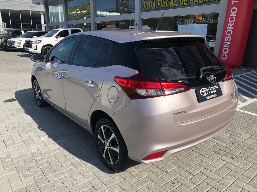 yaris xls 1.5 automatico - teto solar2