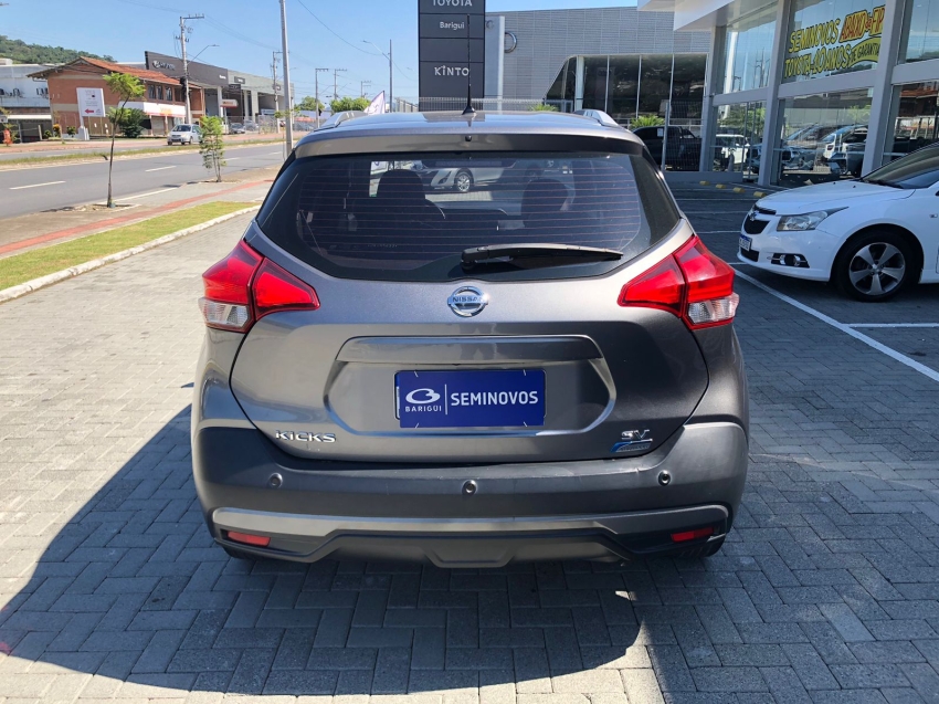 nissan kicks 1.6 16v flexstart sv 4p xtronic flex 5p automatico 20185