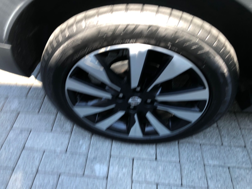 nissan kicks 1.6 16v flexstart sv 4p xtronic flex 5p automatico 201811