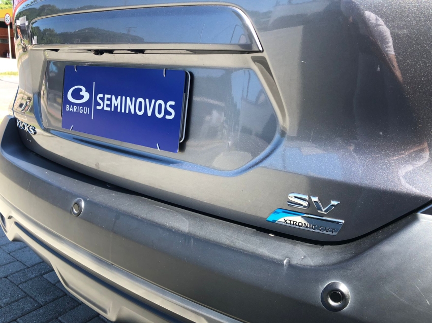 nissan kicks 1.6 16v flexstart sv 4p xtronic flex 5p automatico 201812