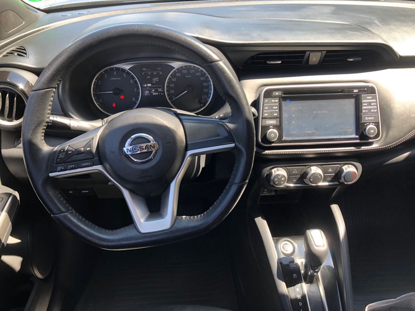 nissan kicks 1.6 16v flexstart sv 4p xtronic flex 5p automatico 201816