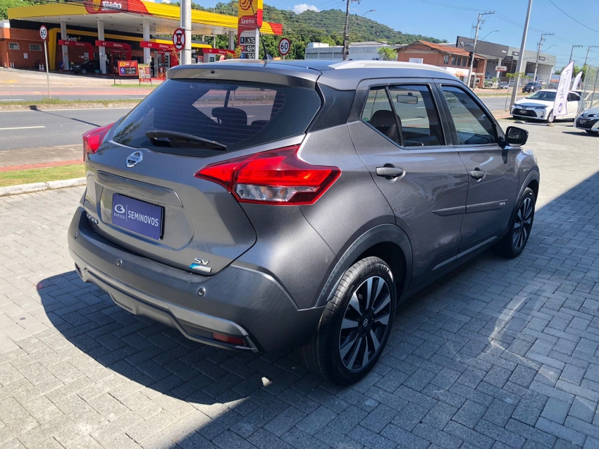 nissan kicks 1.6 16v flexstart sv 4p xtronic flex 5p automatico 20184