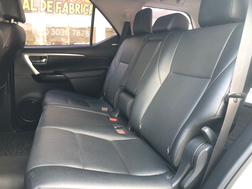 sw4 srx 2.8 aut.  - upgrade de acessorios incluso21