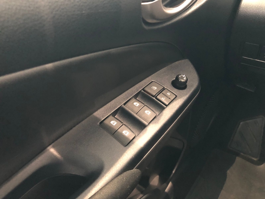 toyota yaris 1.5 flex 202111