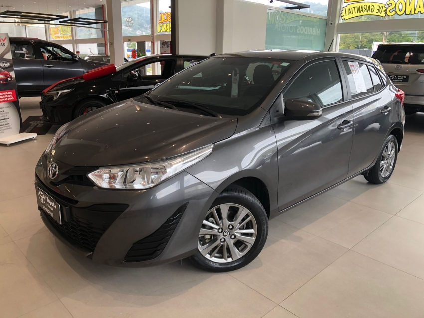 toyota yaris 1.5 flex 2021