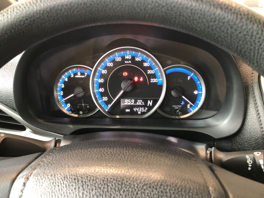 toyota yaris 1.5 flex 202112