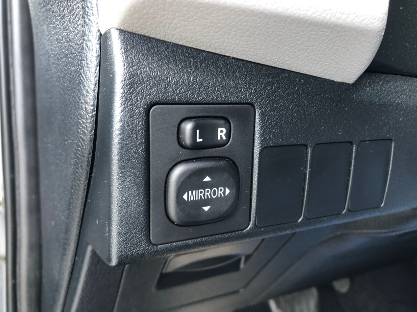 corolla gli 1.8 - automatico17