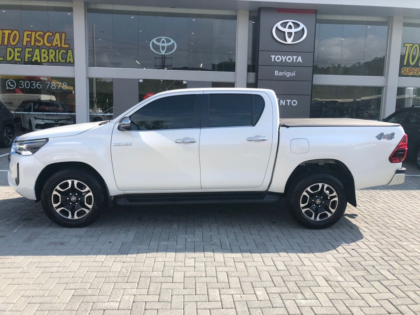 toyota hilux 2.8 d-4d turbo diesel cd srx 4x4 automatico 4p 2021