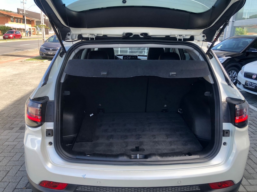 jeep compass 1.3 t270 turbo flex longitude at6 5p automatico 202215