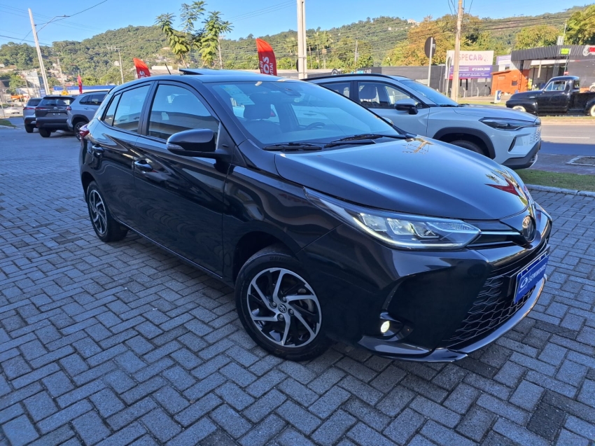toyota yaris 1.5 16v flex sedan xls multidrive 5p automatico 20255