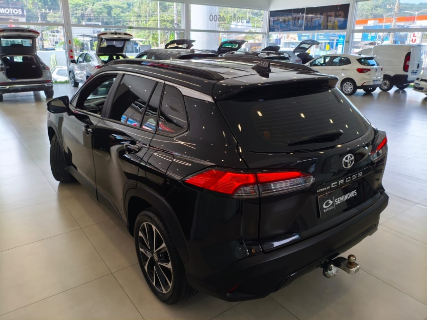corolla cross xrx 2.05