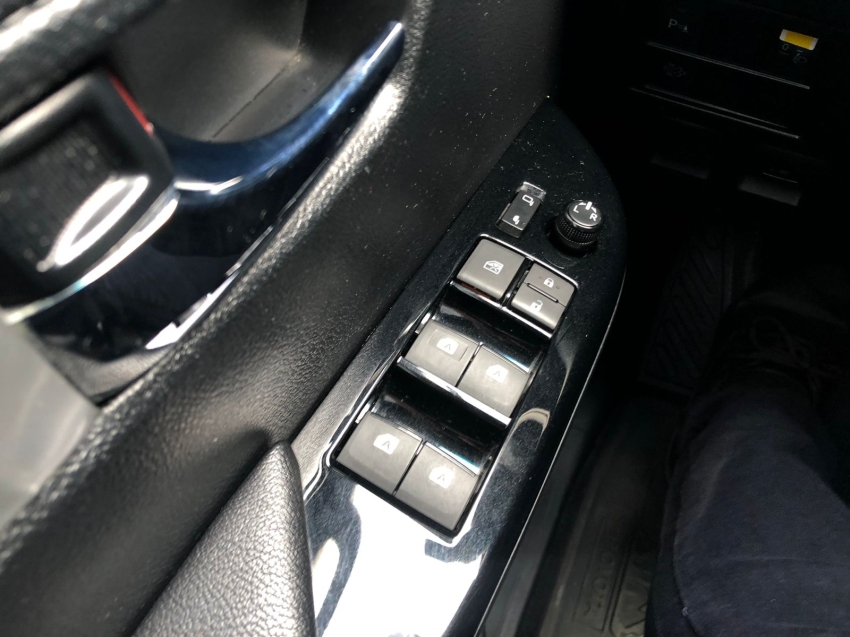 toyota hilux diesel automatico 202411