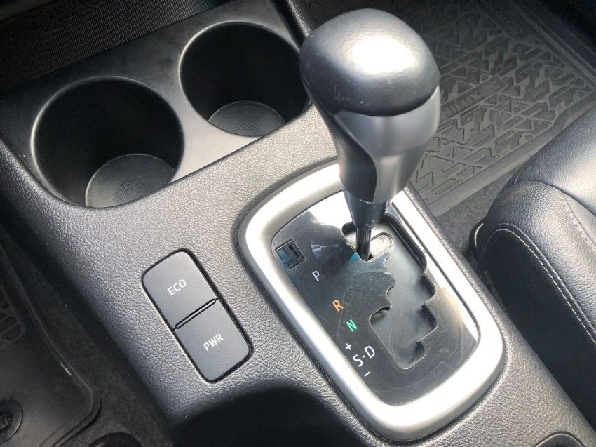 toyota hilux diesel automatico 202412