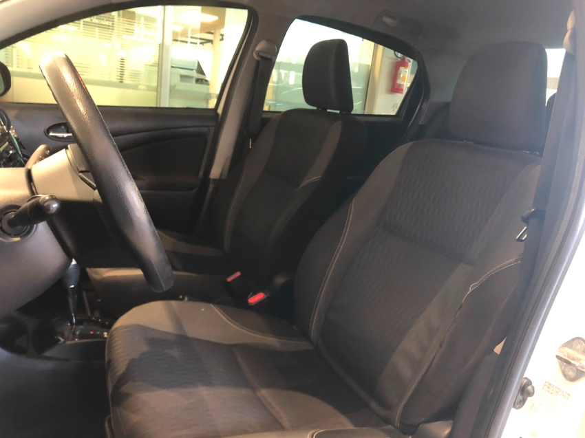 toyota etios 1.5 flex automatico 20197