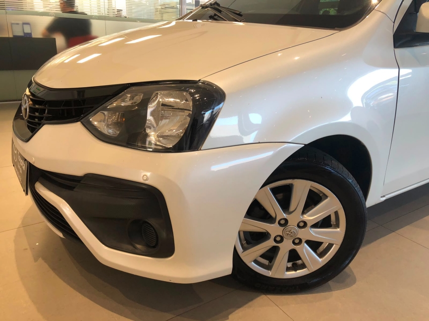 toyota etios 1.5 flex automatico 20194