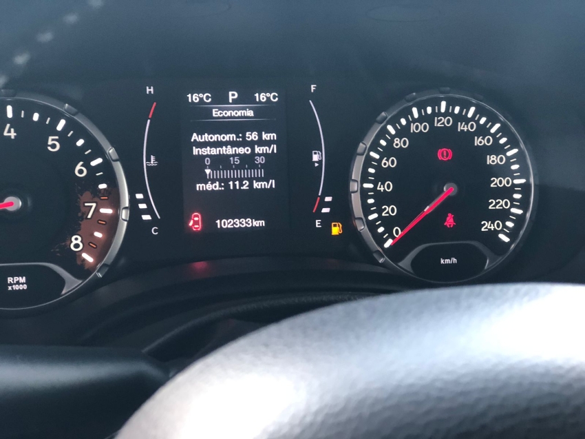 jeep renegade 1.8 16v flex longitude 4p automatico 5p 20208