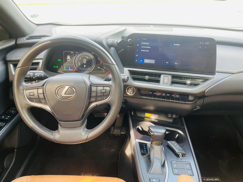 lexus ux 250h10