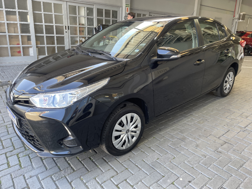 toyota yaris 1.5 16v flex sedan xl multidrive 4p automatico 2025