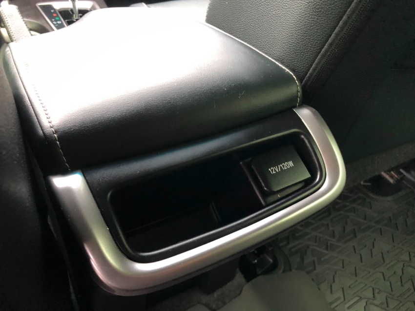 toyota hilux sw4 2.8 d-4d turbo diesel srx 7l 4x4 automatico 5p 202411