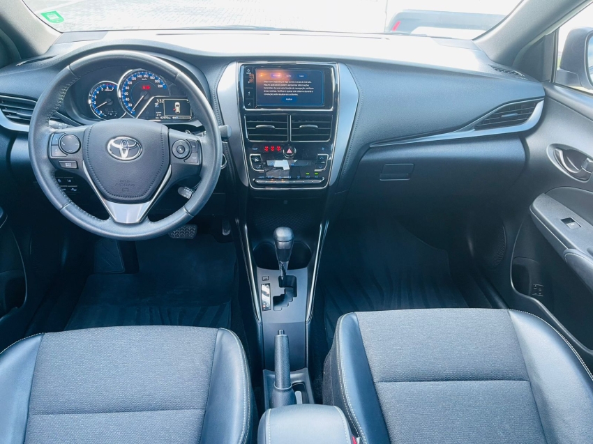 yaris xs connect 1.5 - oportunidade8